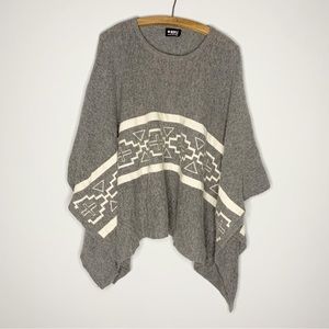 Beryll Southwestern Cashmere Poncho Gray Cream Soft